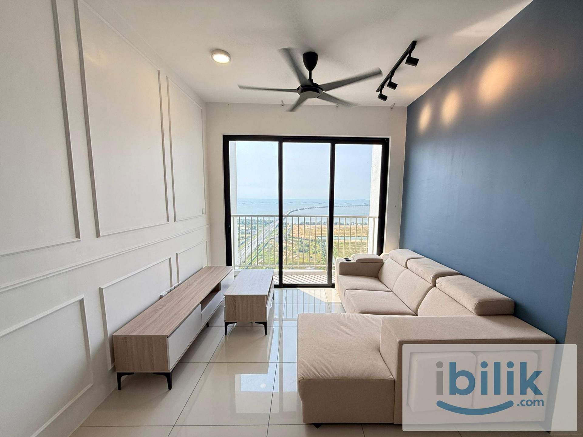 MASTER ROOM - Image 1