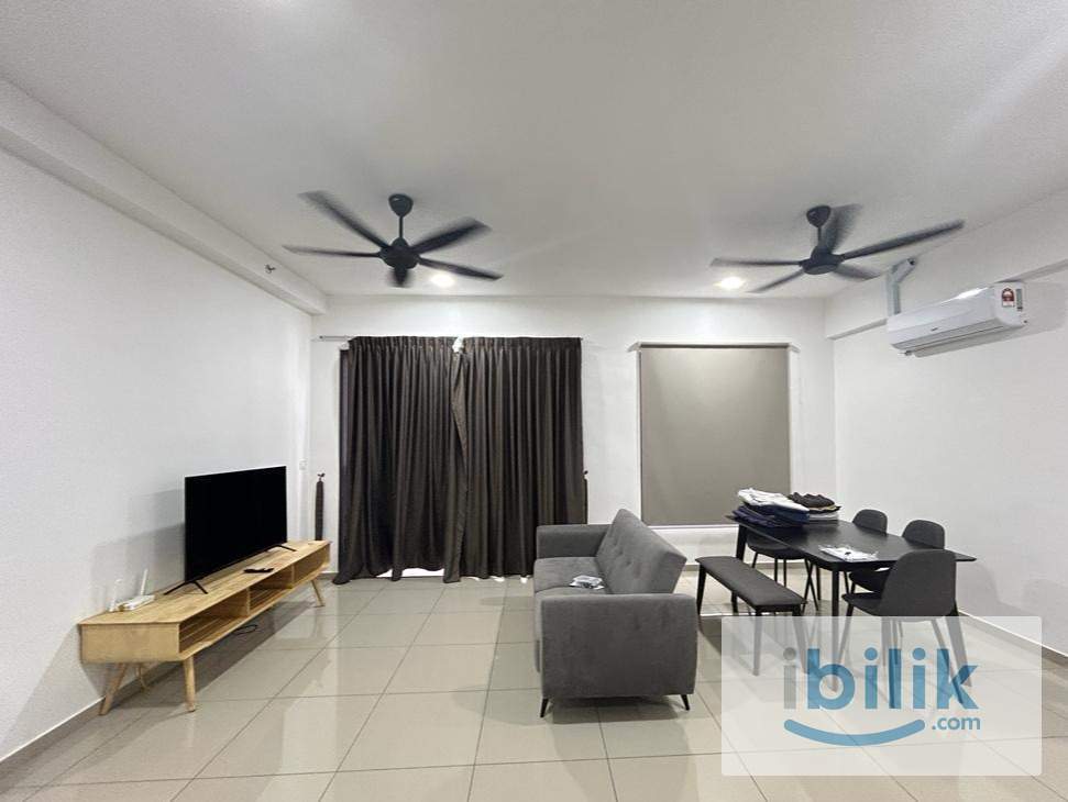 Medium Room - Image 5