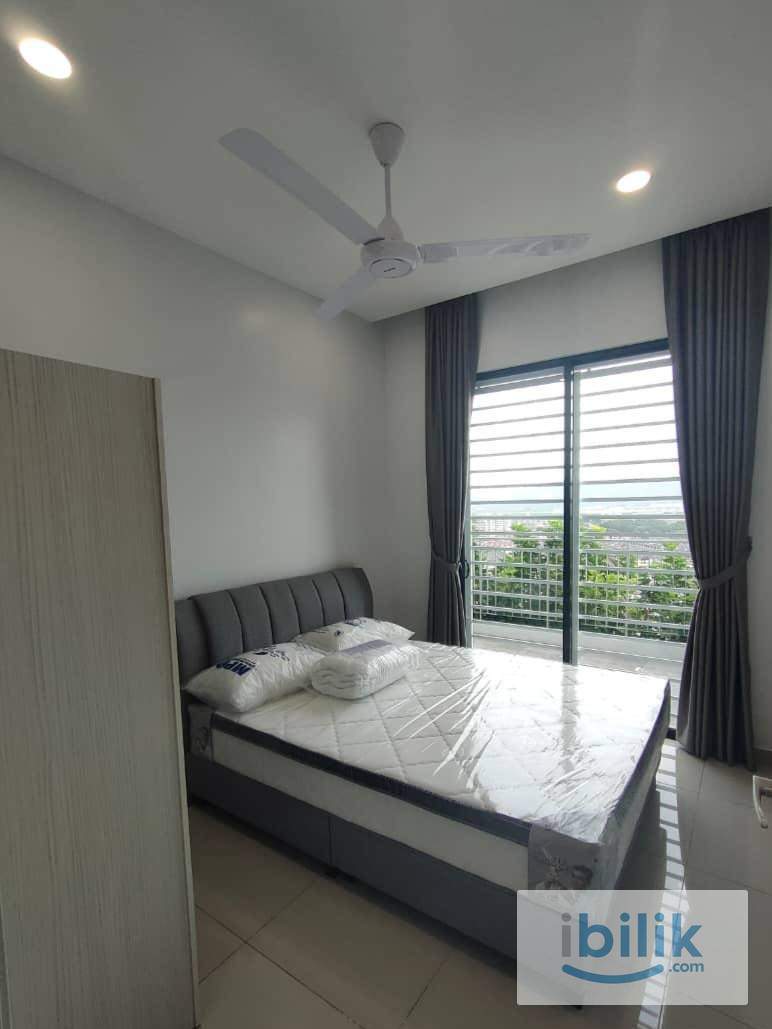 Small Room - Image 1