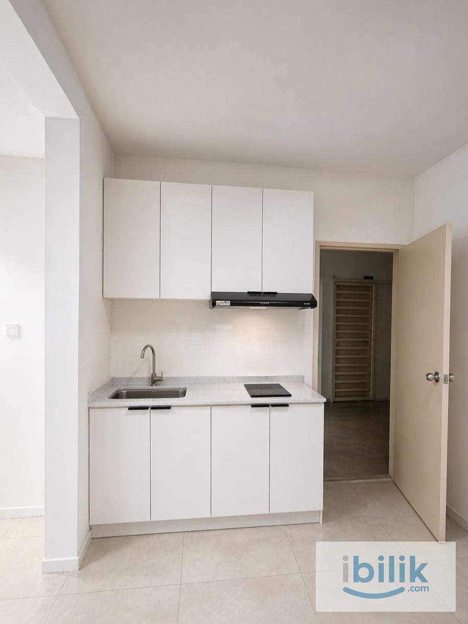 Small Room - Image 2