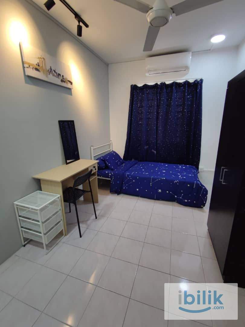 Subang Bestari🌟LOW DEPOSIT🌟Fully Furnished Single Aircond Room For Rent 有房出租🌟𝕀ℕℂ𝕃𝕌𝕊𝕀𝕍𝔼 𝕌𝕥𝕚𝕝𝕚𝕥𝕚𝕖𝕤 𝔹𝕚𝕝𝕝𝕤 & 𝕎𝕀𝔽𝕀🌟 - Image 1