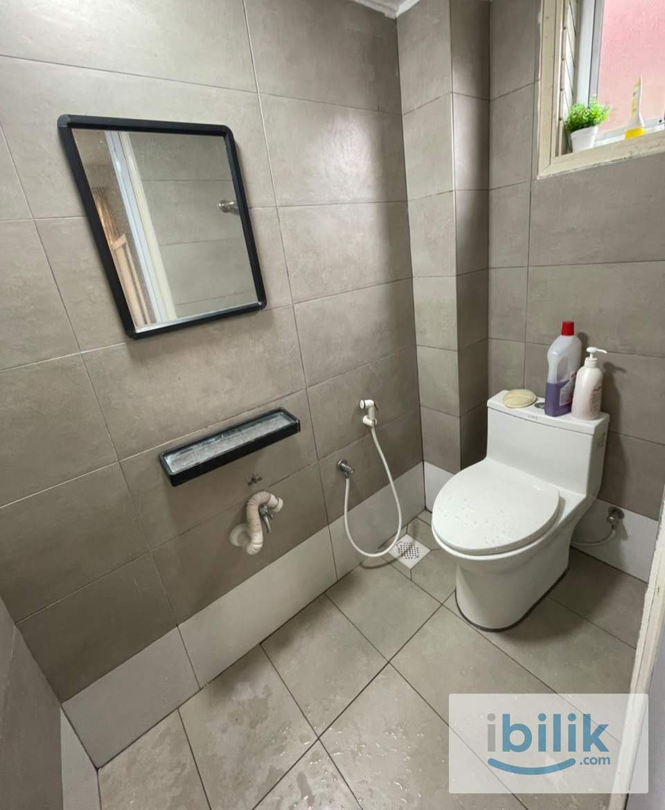 Female Room for Rent @ Goodyear Court 8, Subang Jaya - Image 5