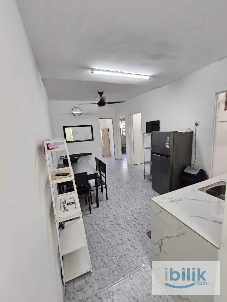 Sharing Room - Image 8