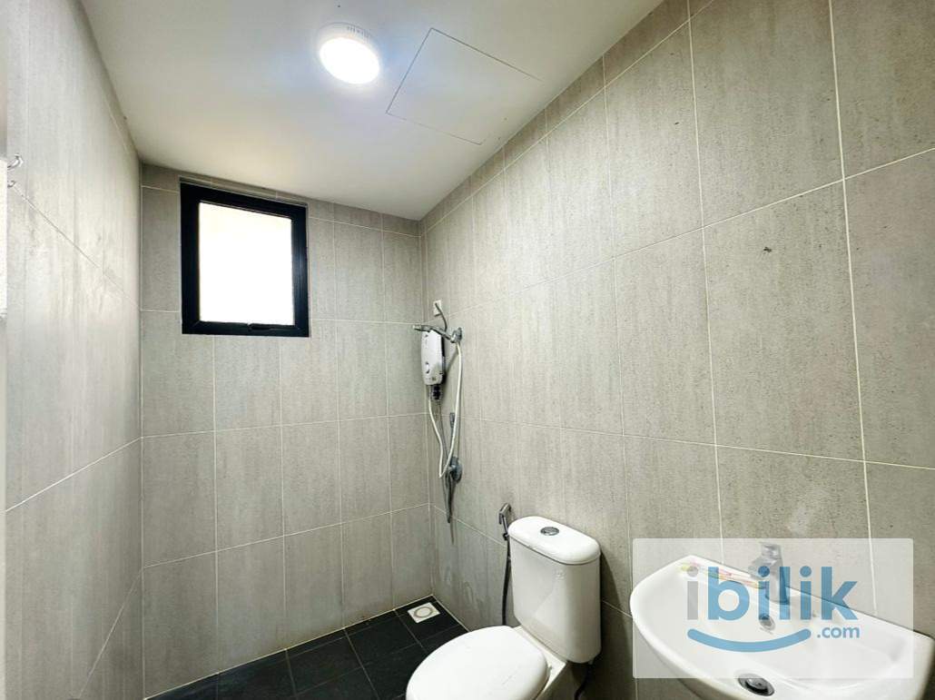 NON SHARING ROOM MKH 2 BOULEVARD KAJANG - Image 5
