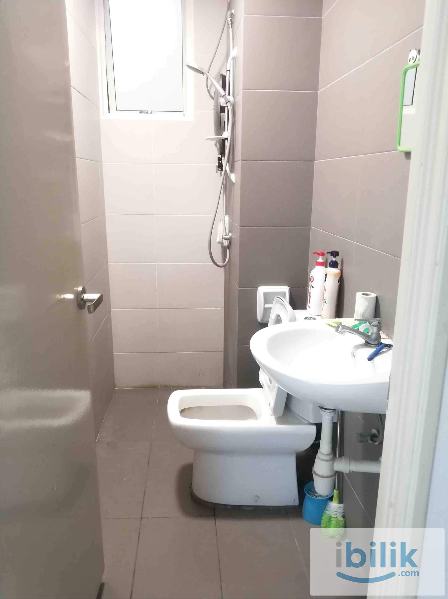 ROOM RENTAL 3 Elements at Seri Kembangan Bandar Putra Permai - Image 4