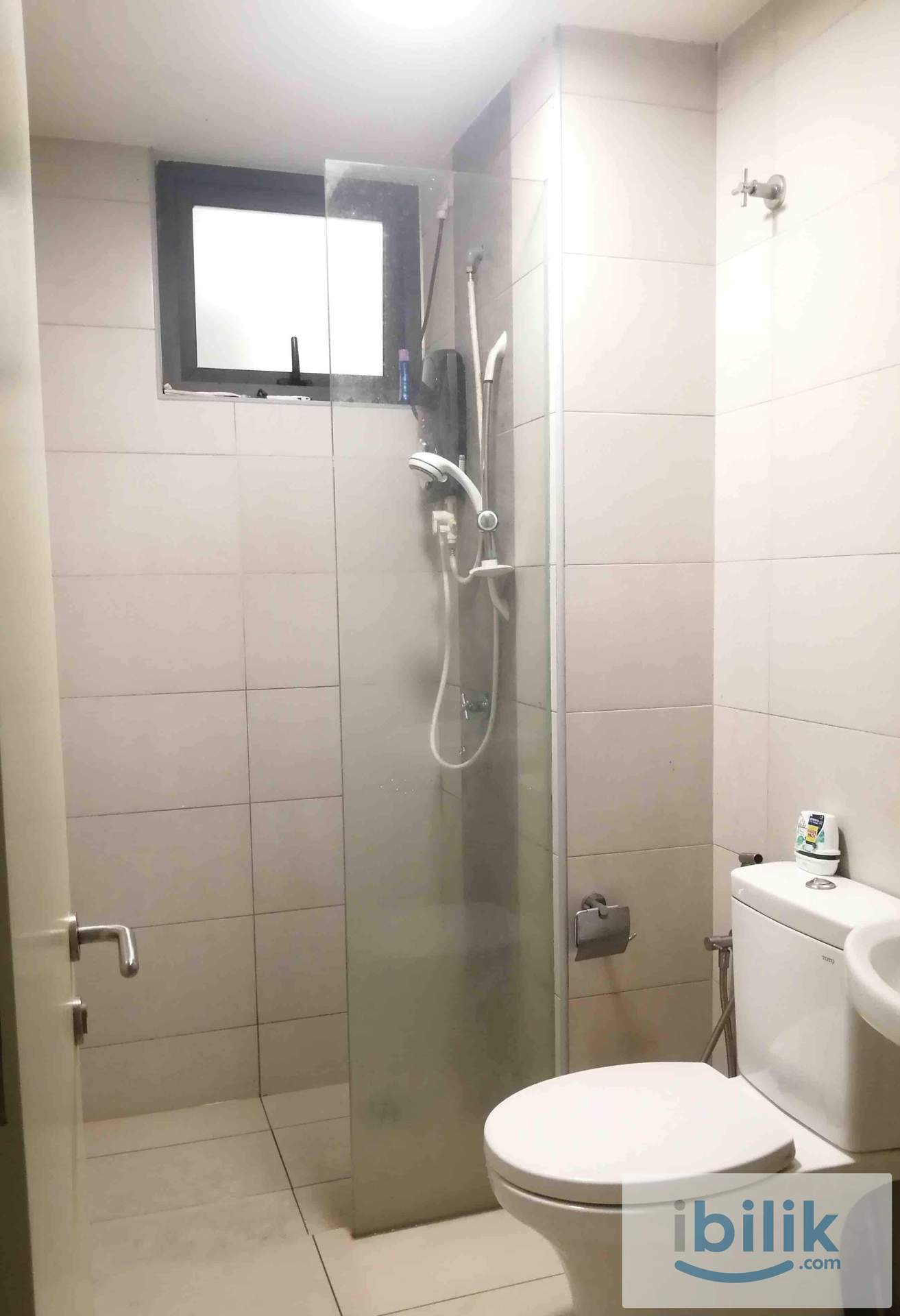 MOVE IN IMMEDIATELY - Medium room for rent Sfera Residence, Puchong Seri Kembangan - Image 2