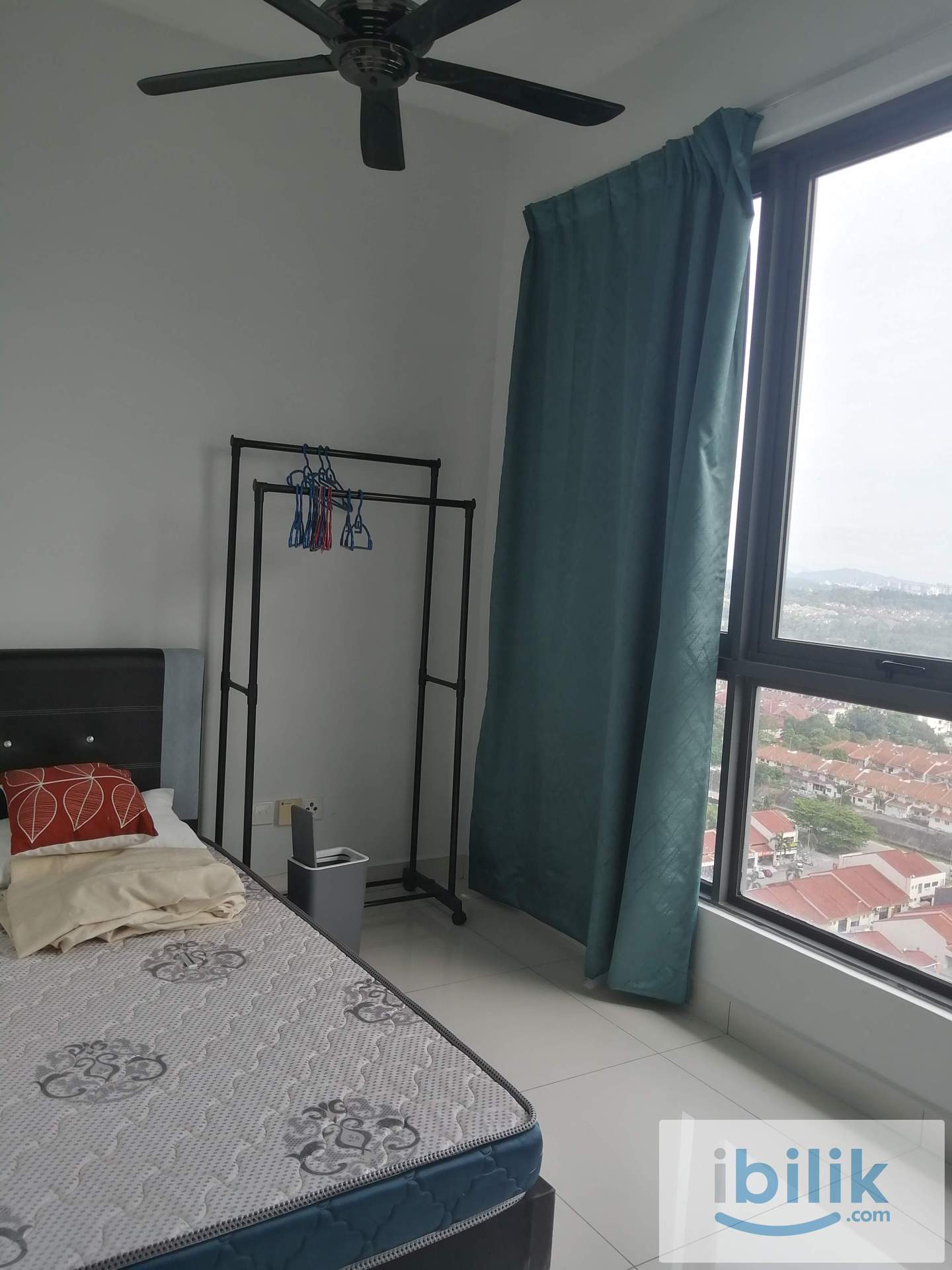Middle room with view for rent at Sfera Residency Puchong South - Image 5