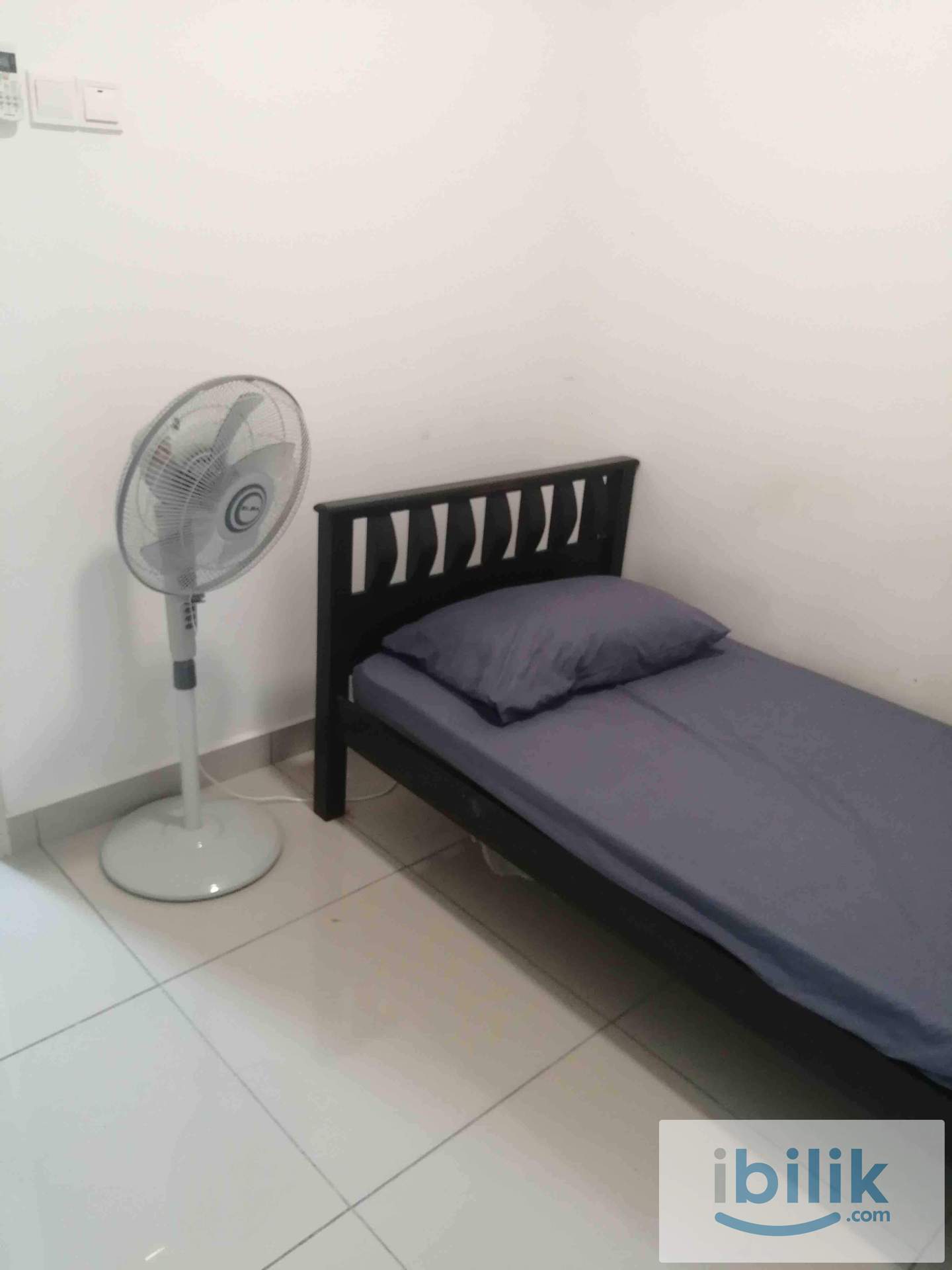 Medium room for rent - MALE HOUSE Sfera Residency Puchong South - Cyberjaya, putrajaya - Image 1