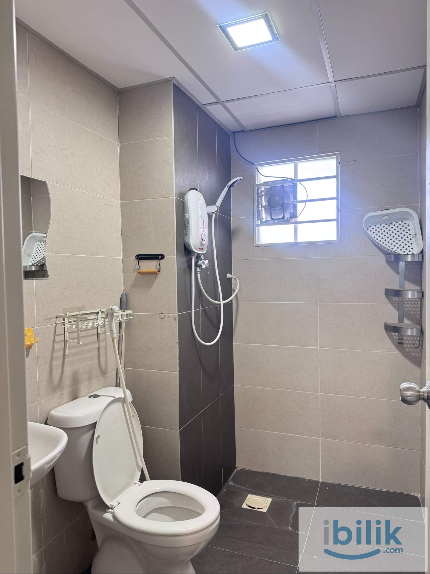 Fully Furnished 3R2B @ Kiara Residence 1 - Image 4