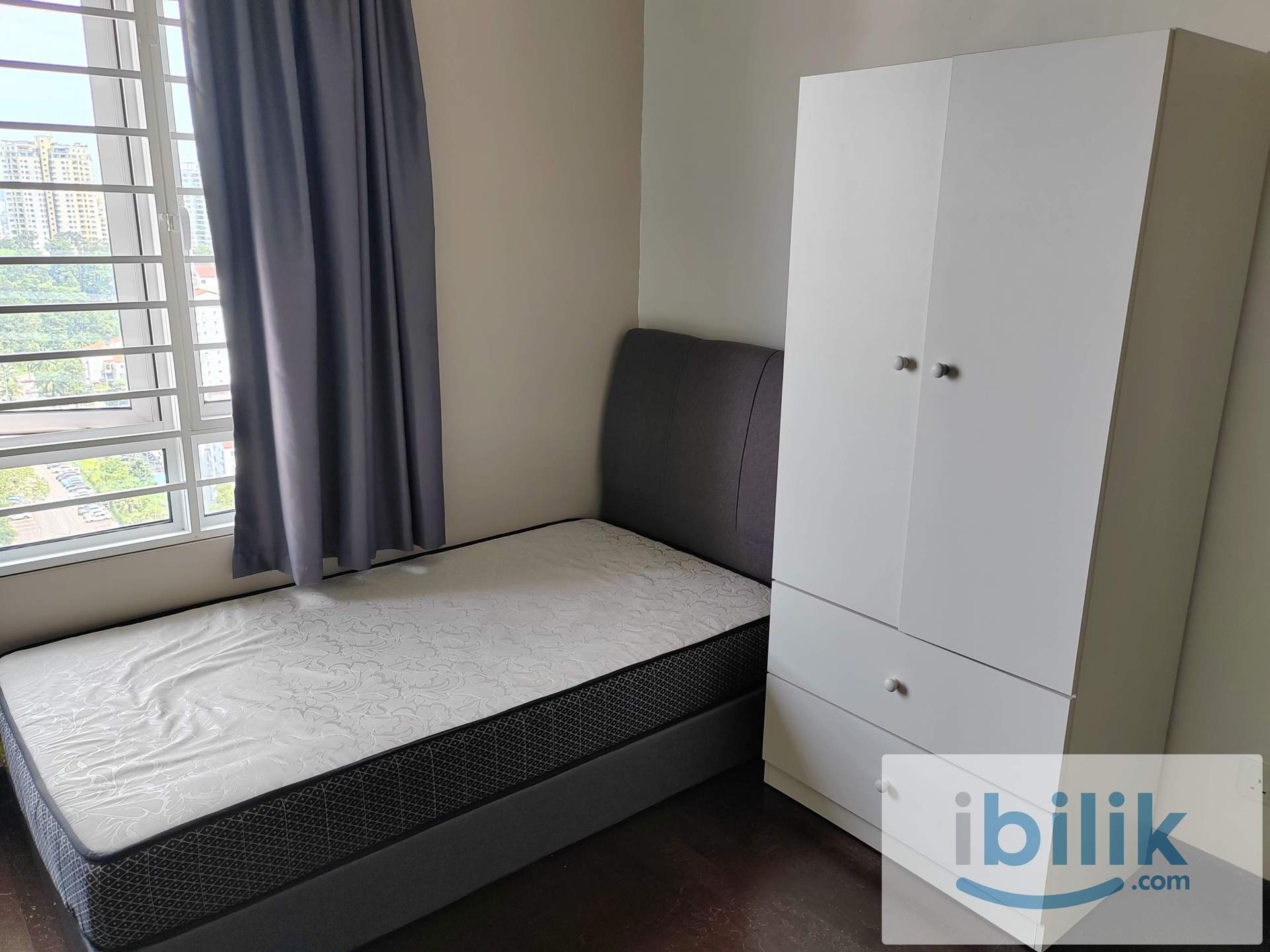 Spacious room for rent at Saville@The Park Bangsar - Image 2