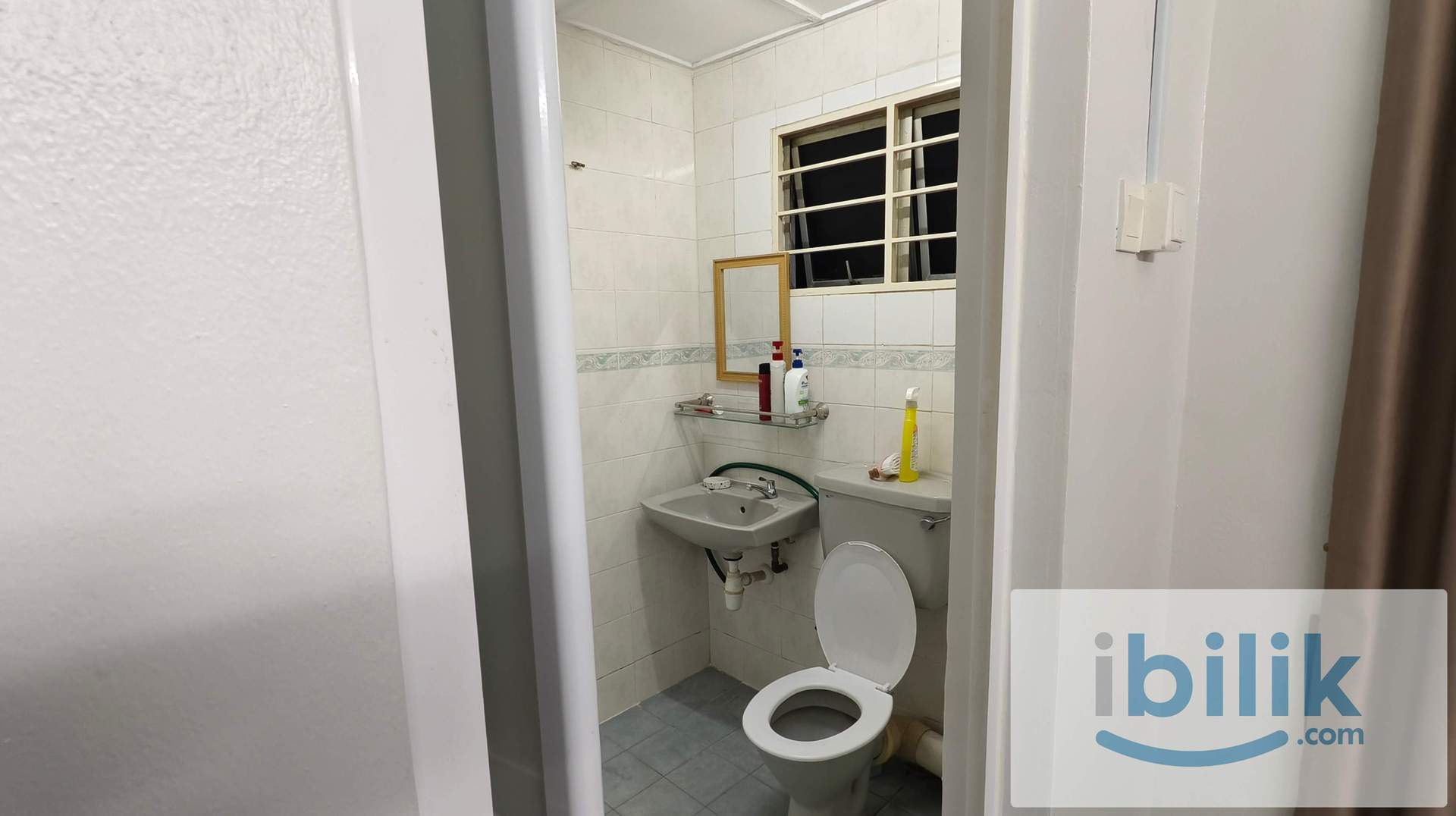 Medium Room attach with Toilet @ Taman Puchong Utama  - Image 2