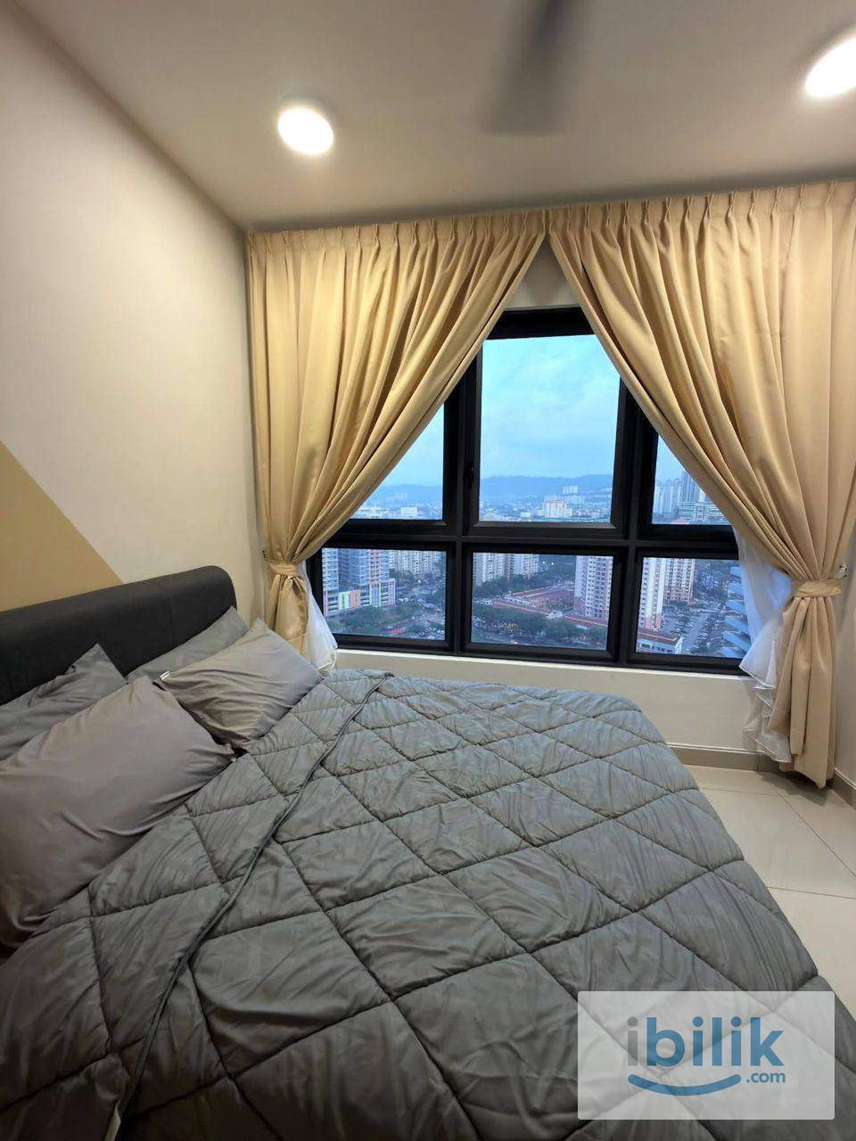 Super Medium Room for Female - Image 4