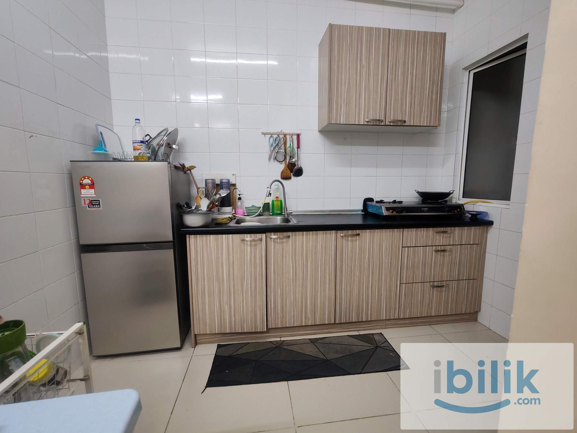 Middle Room for rent  - Image 8