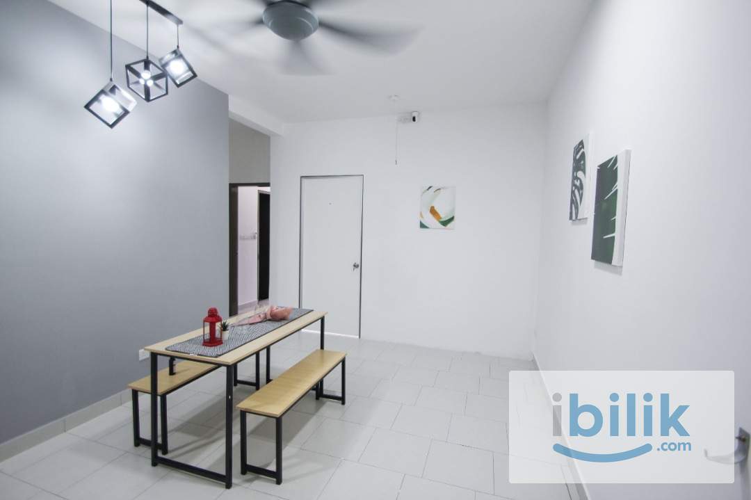 🔥Master Room + Aircond + Bathroom @ Astetica |  Seri Kembangan | Private Bathroom | Near KTM - Image 5