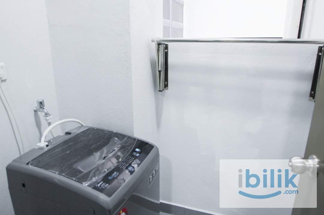 🔥Partition Room + Aircond @ Astetica |  Seri Kembangan | Aircond | Near KTM | Budget - Image 7