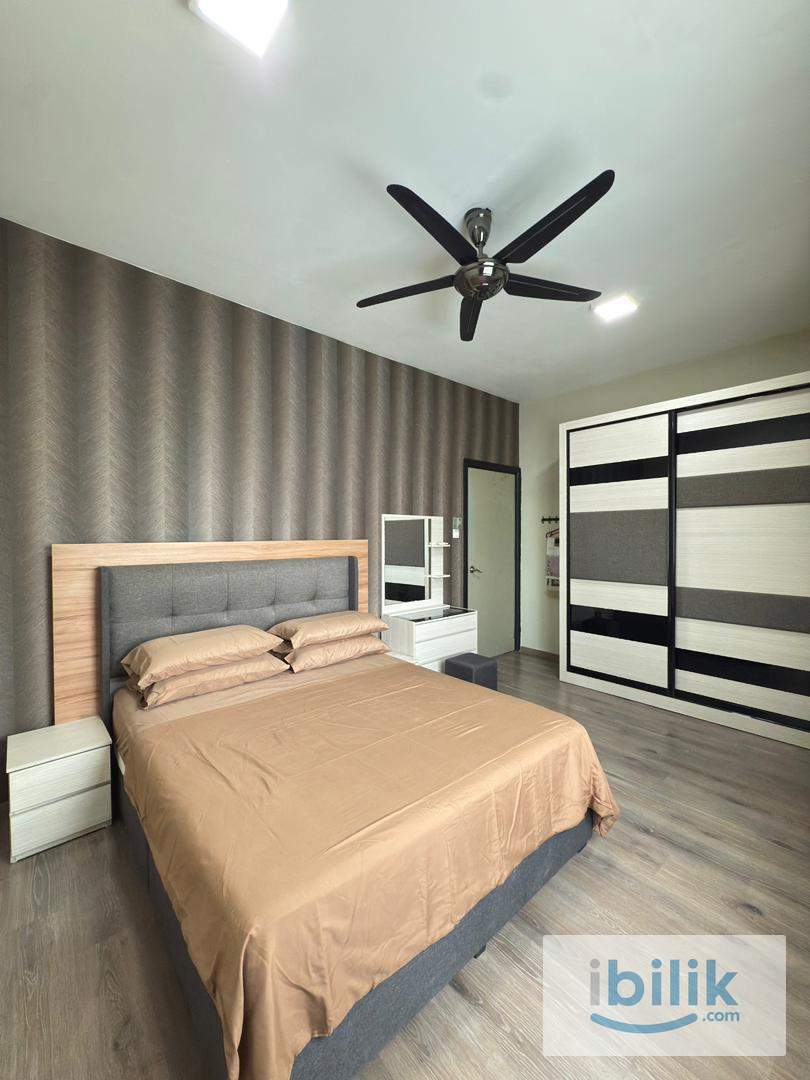 ARMANEE CONDOMINIUM, PETALING JAYA MALE ROOM - Image 1