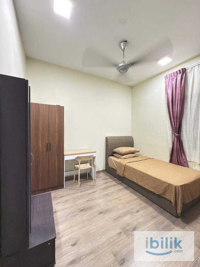 ARMANEE CONDOMINIUM, PETALING JAYA MALE ROOM - Image 7