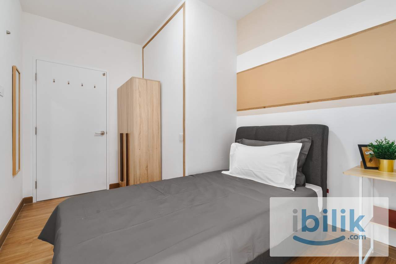 B-21-03 (ROOM 3) - Image 2