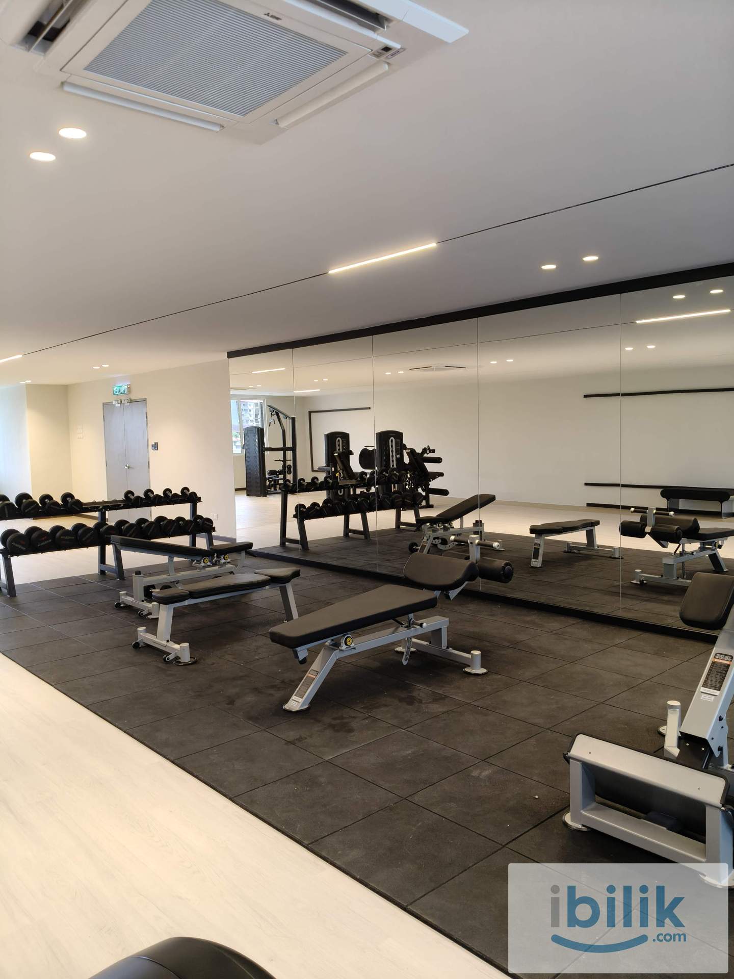 Smaller room - Image 8