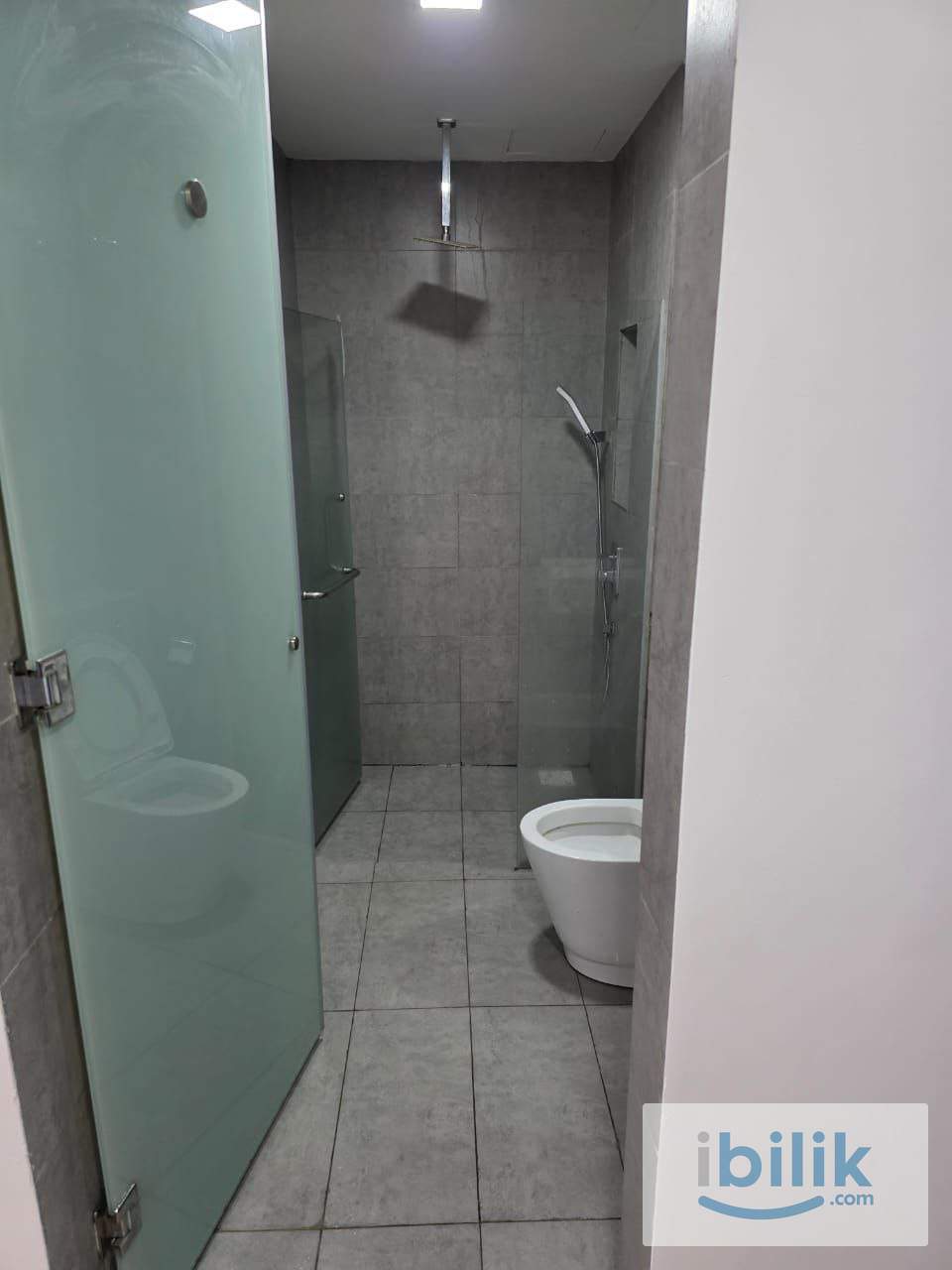Studio Unit - Image 4