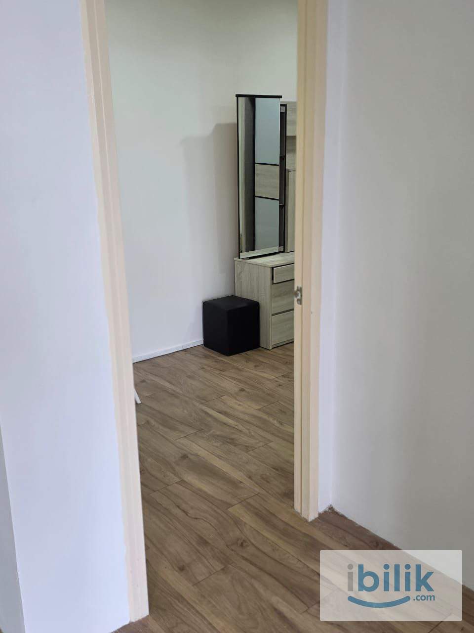 Studio Unit - Image 10