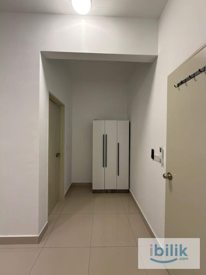 R1 Master Room @ Residensi Topaz Kajang - Image 5