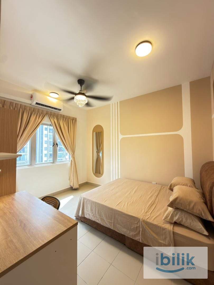 R1 Master Room @ Residensi Akasia Jubilee - Image 5
