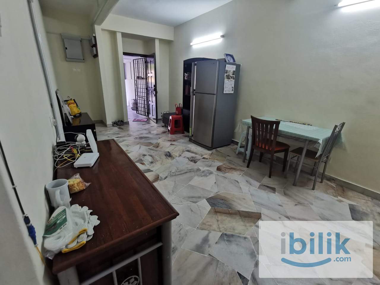 Taman Megah / SEA Master Bedroom ~ Free WIFI and Parking - Image 10
