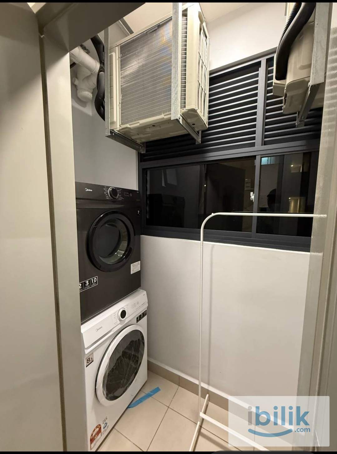 Room for rent (FEMALE UNIT) - Image 4