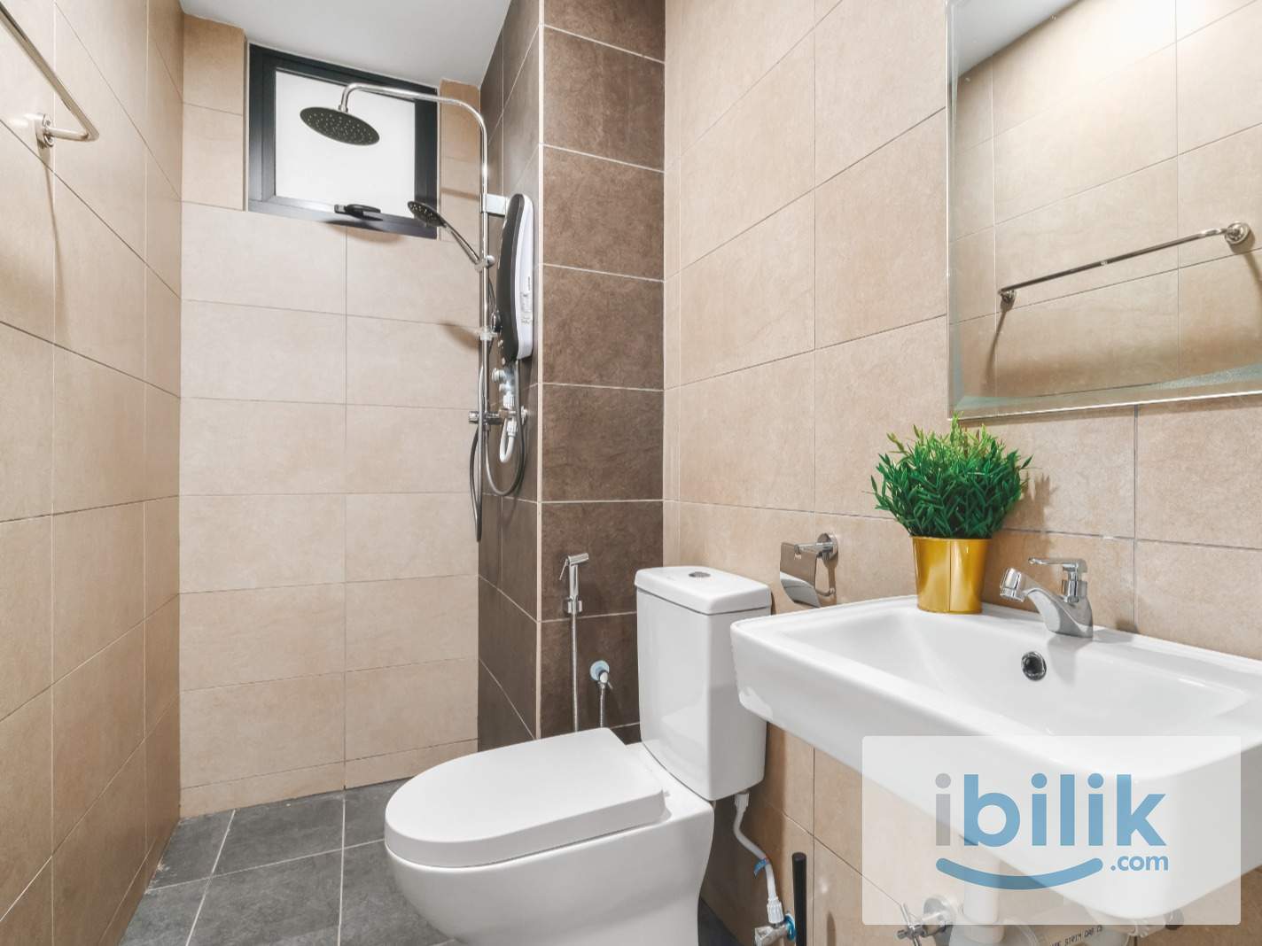 ARATRE RESIDENCES LRT Ara Damansara All Inclusive Private Room with Aircon - Image 4