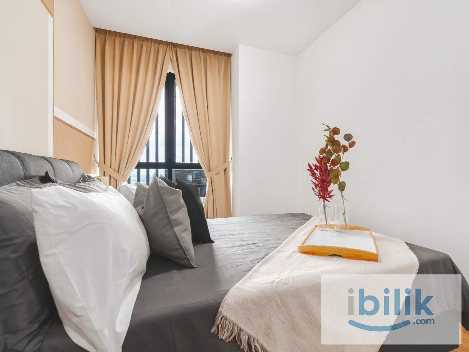 ARATRE RESIDENCES near LRT Ara Damansara All Inclusive Master Room with Aircon - Image 2