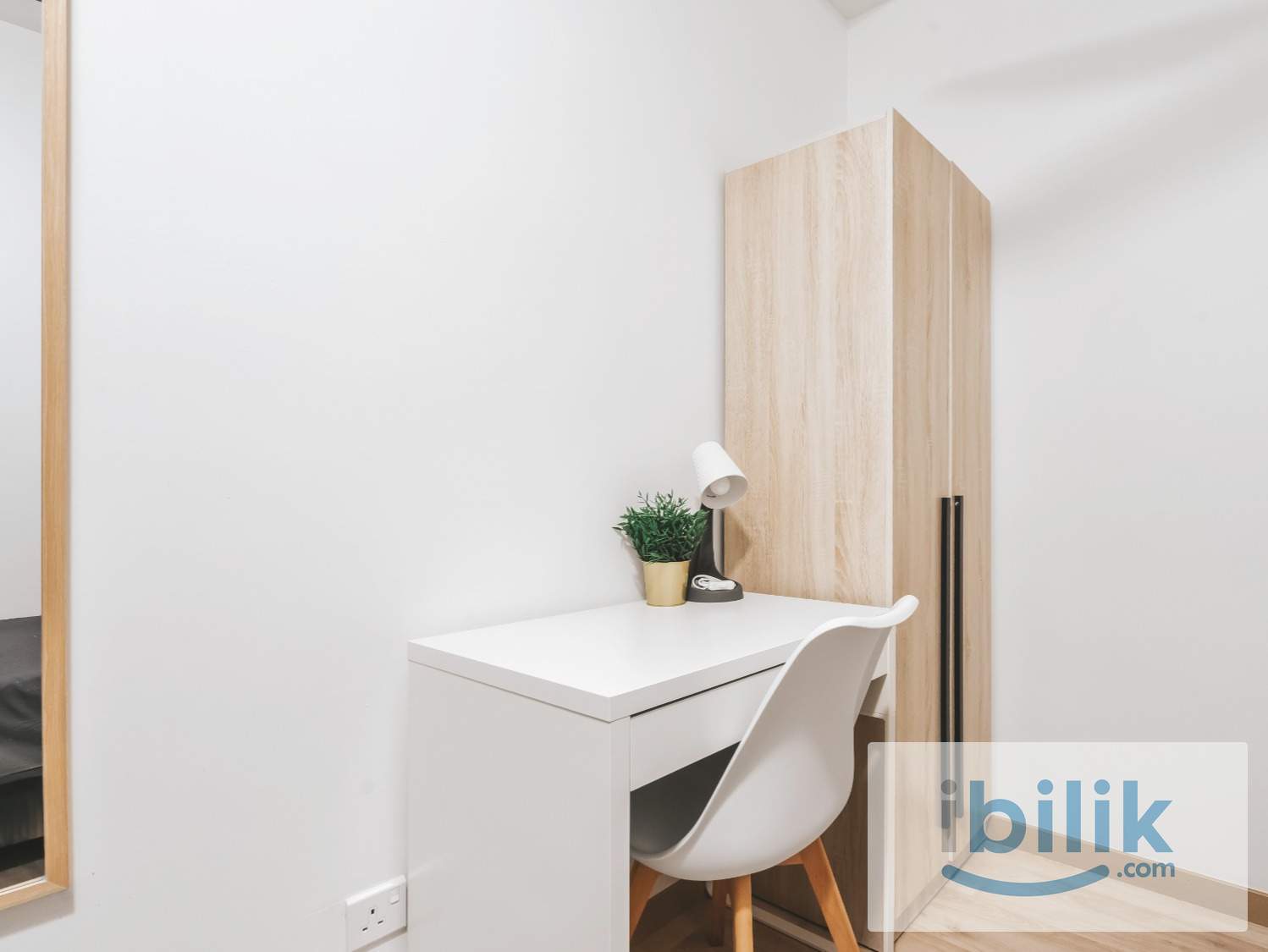 EMPORIS near MRT Kota Damansara All Inclusive Private Room with Aircon - Image 2