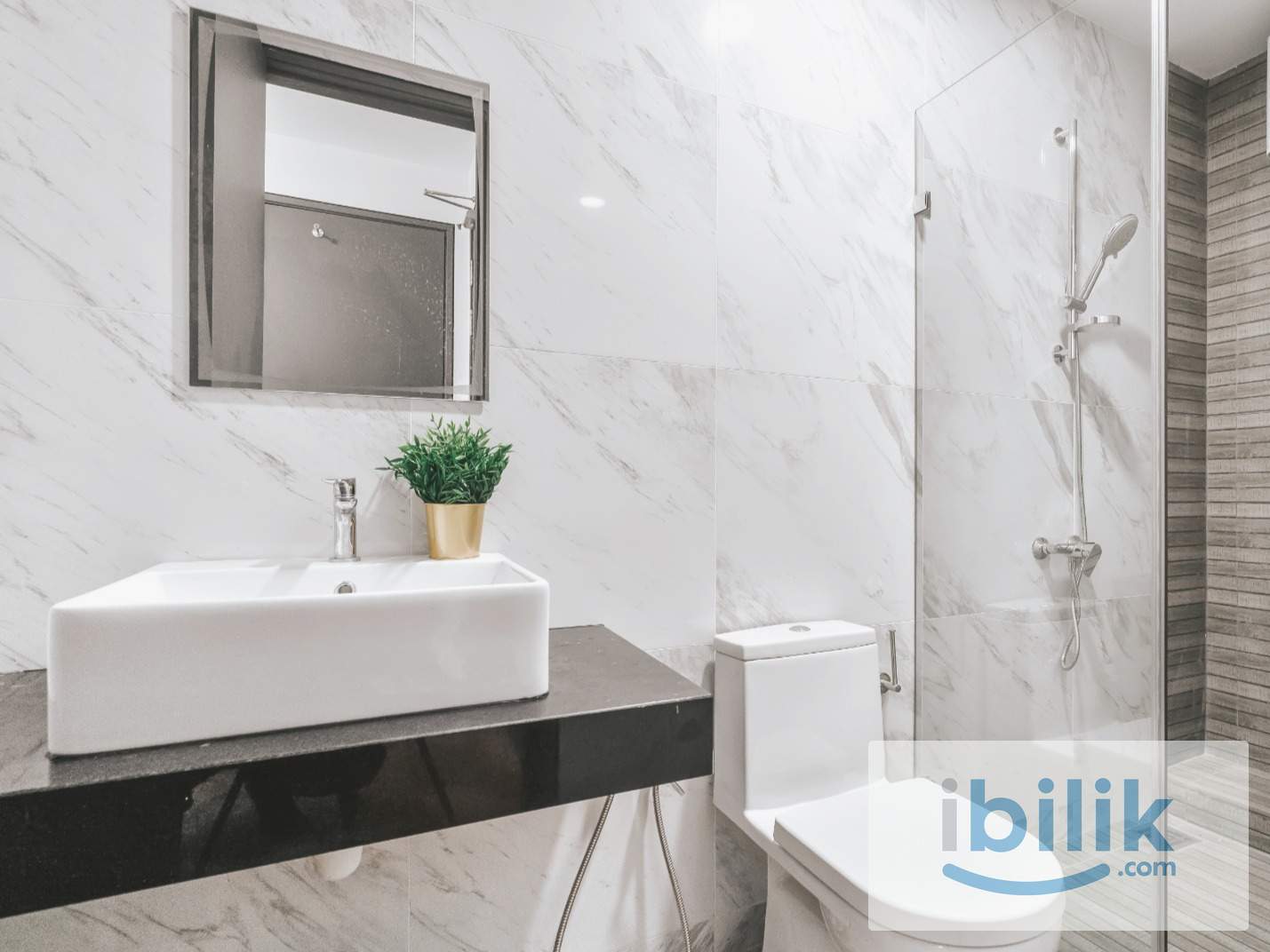 EMPORIS near MRT Kota Damansara All Inclusive Private Room with Aircon - Image 7