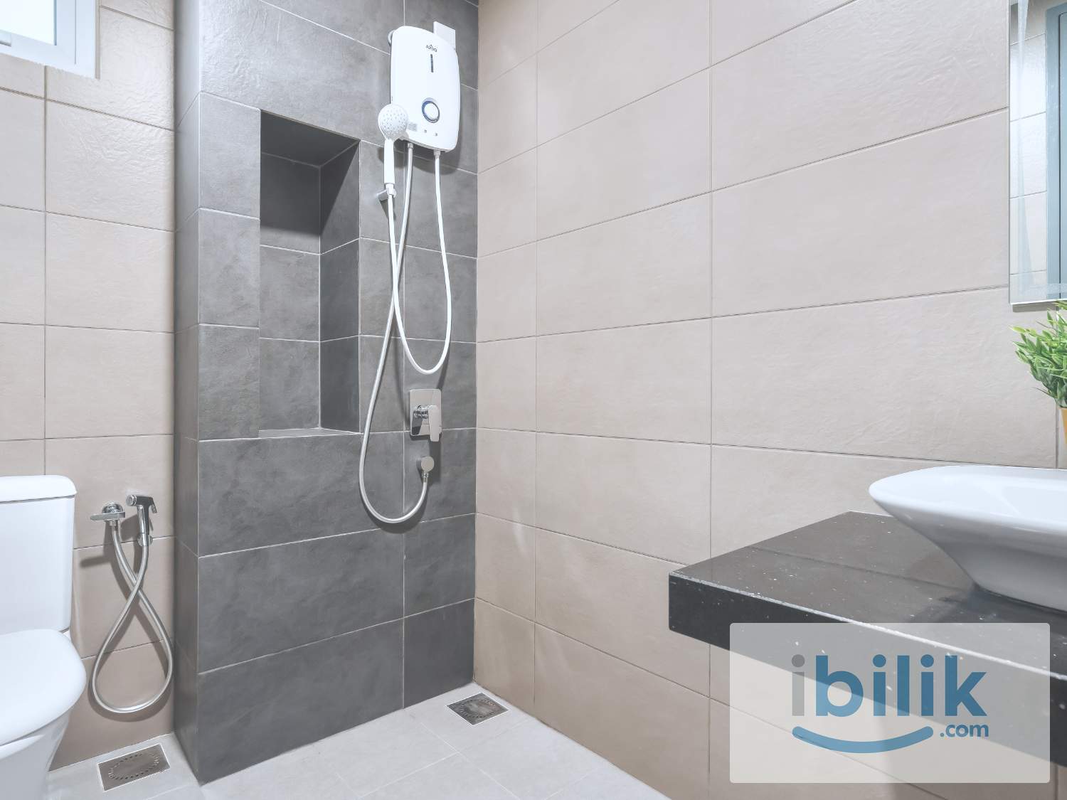 INSPIRASI MONT KIARA Mont Kiara All Inclusive Private Room with Aircond - Image 9