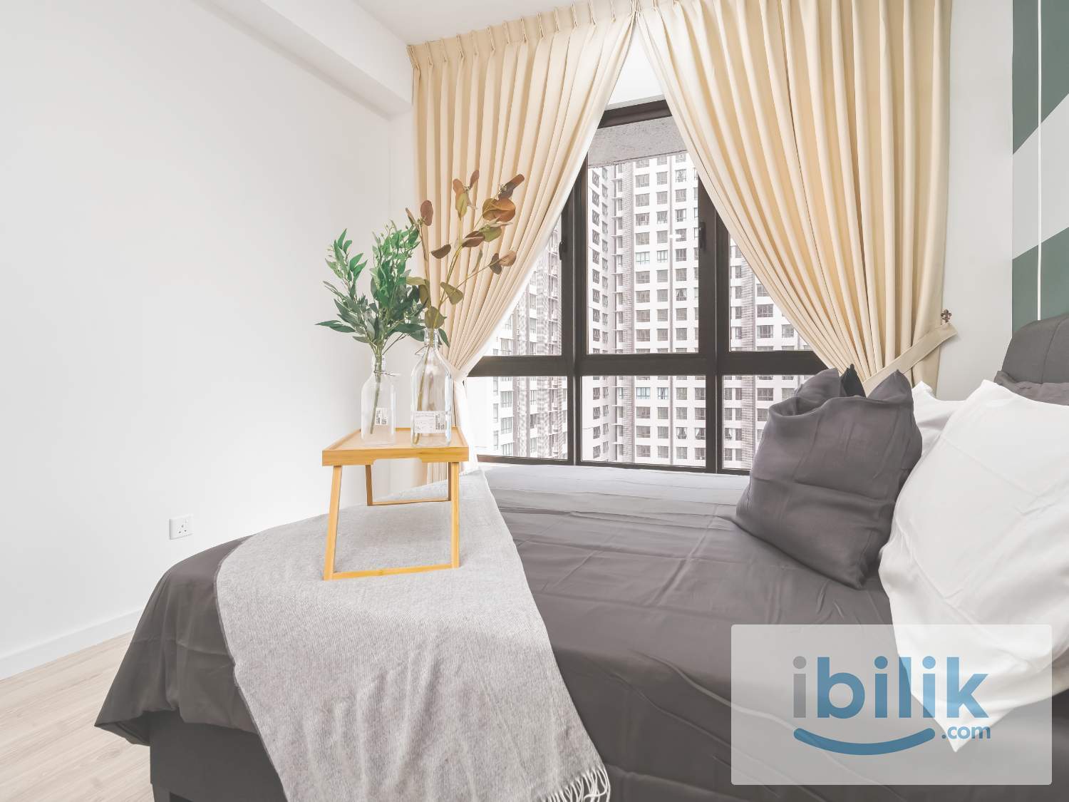 META RESIDENCE MRT Seri Kembangan All Inclusive Private Room with Aircon - Image 3