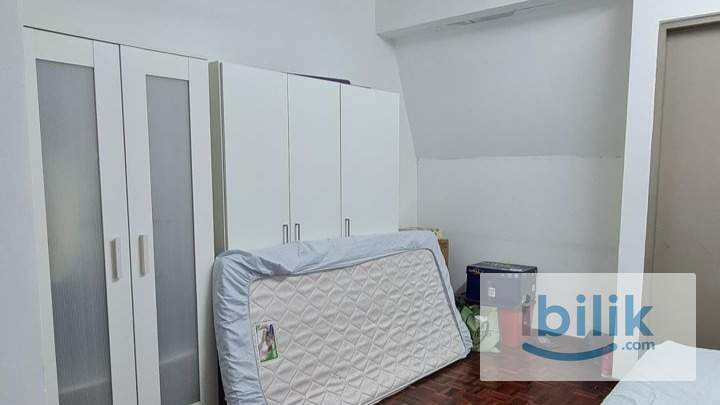 Master Room for rent ( FEMALE ) - Image 2
