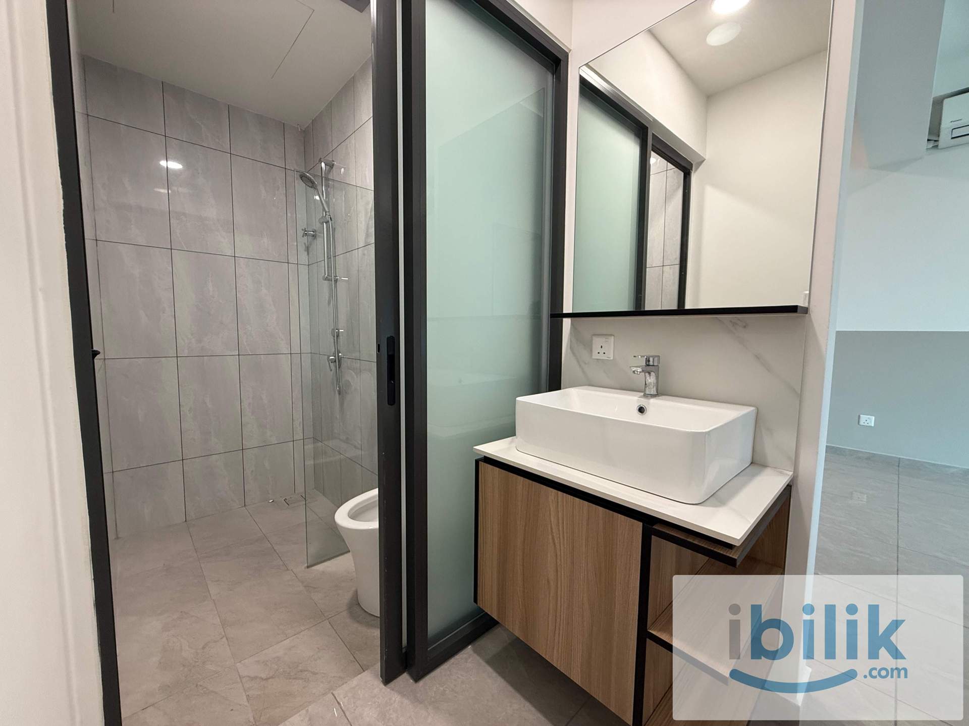 NEWLY RENOVATED Small Room @ Savana Residence, Batu Kawan - Image 3