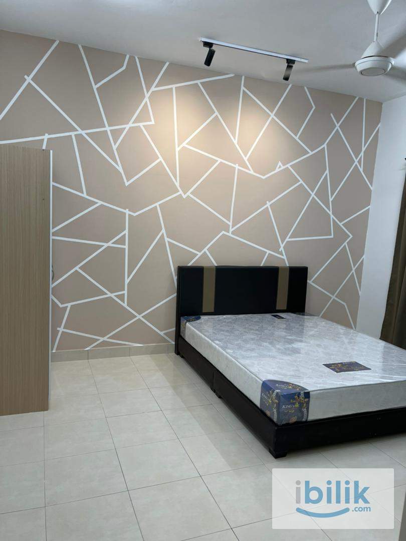 Fully furnished room/ Wifi/ Cleaning include - Image 2