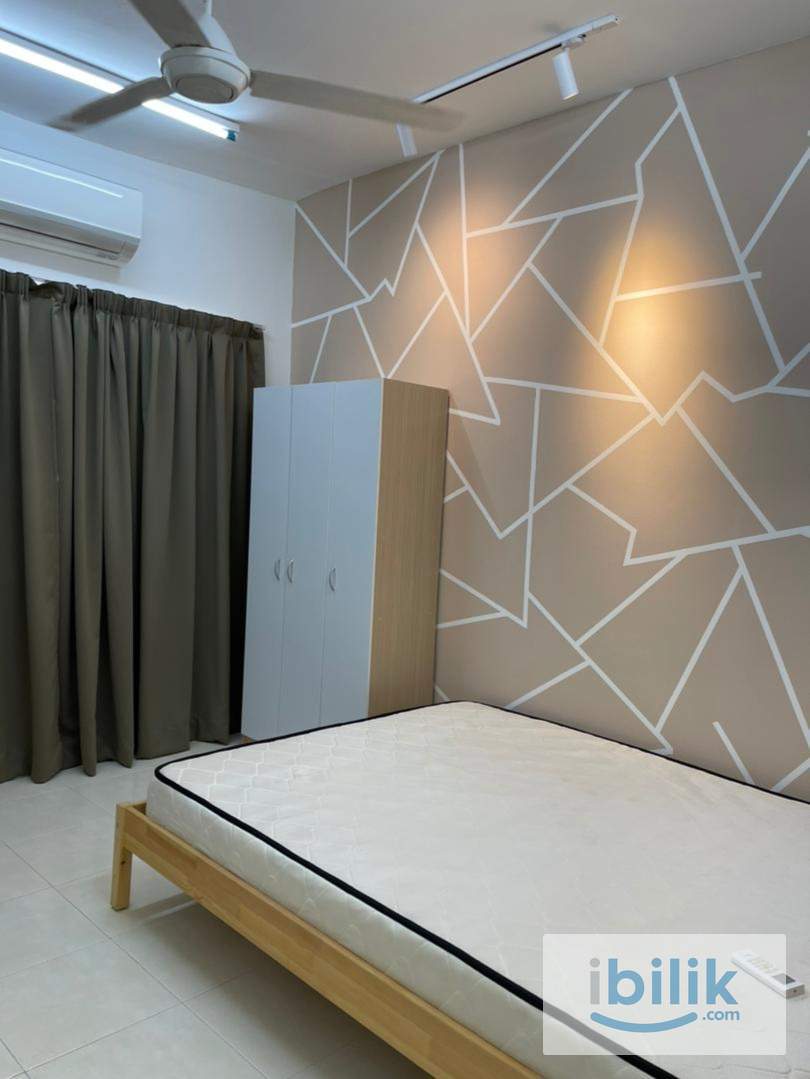 Fully furnished room/ Wifi/ Cleaning include - Image 3