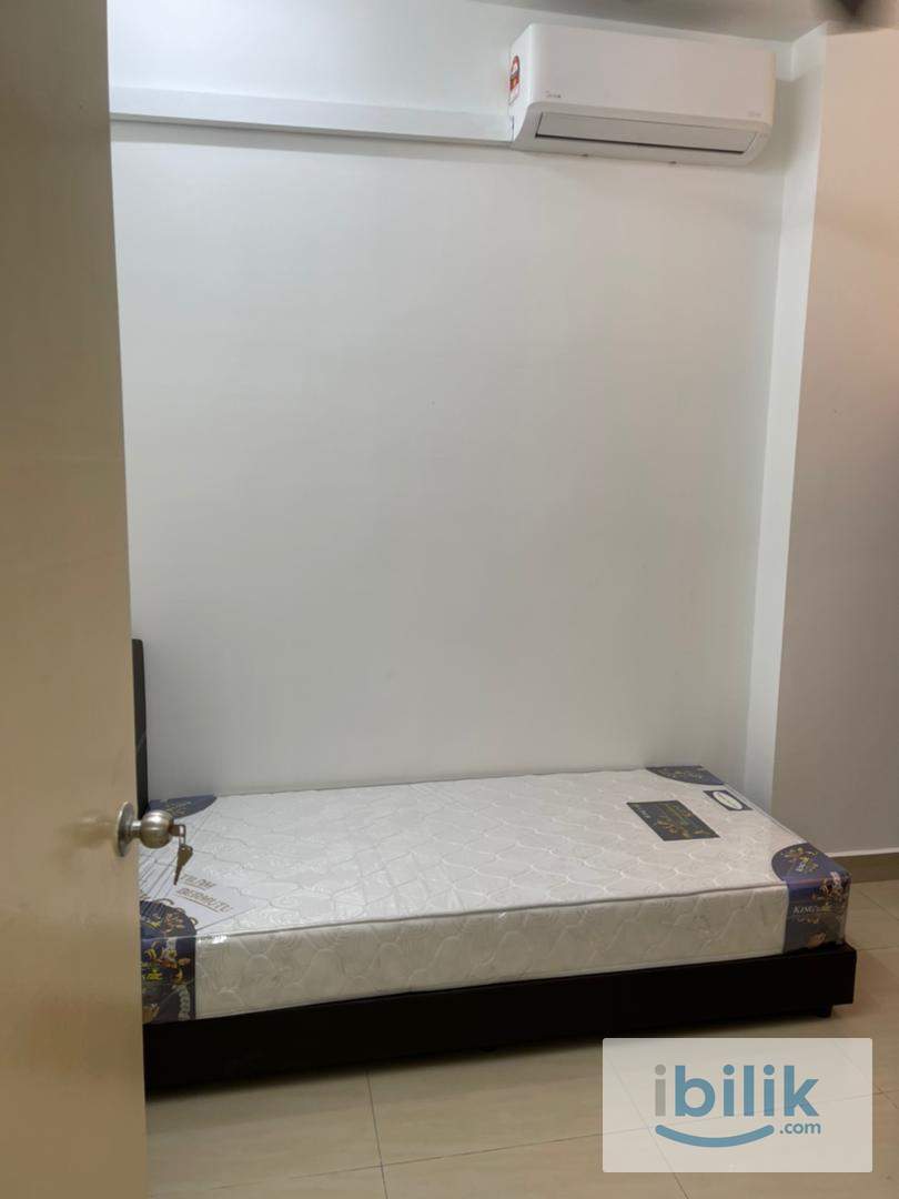Cozy room for Rent/ Fully furnished/ Wifi - Image 7