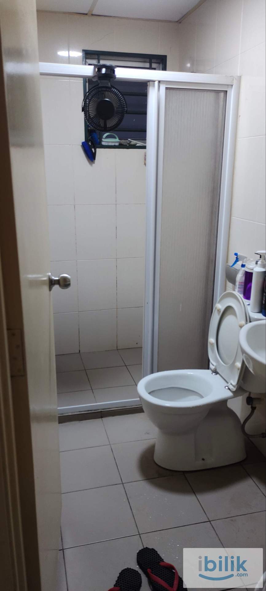 Small room  - Image 3