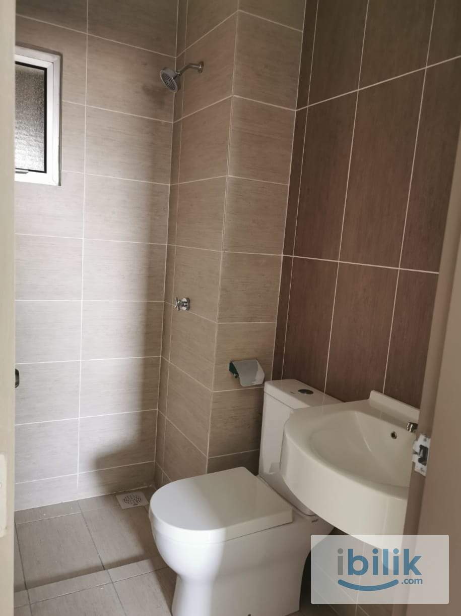 Male Middle Room Available At Platinum Splendor Residensi Semarak, Kuala Lumpur City Center - Image 4