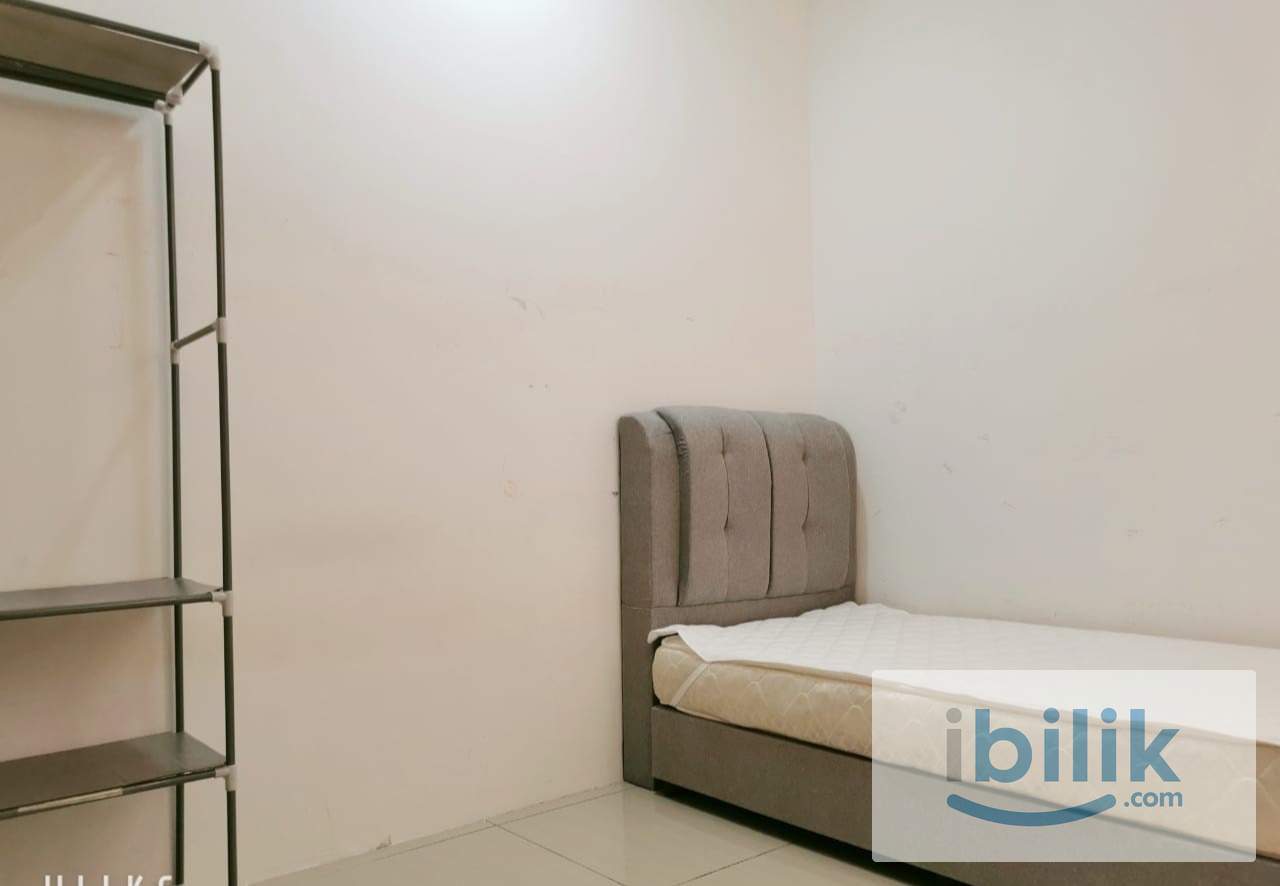 Female Single Room Available At Puncak 7 Residences Seksyen 7 Shah Alam - Image 2