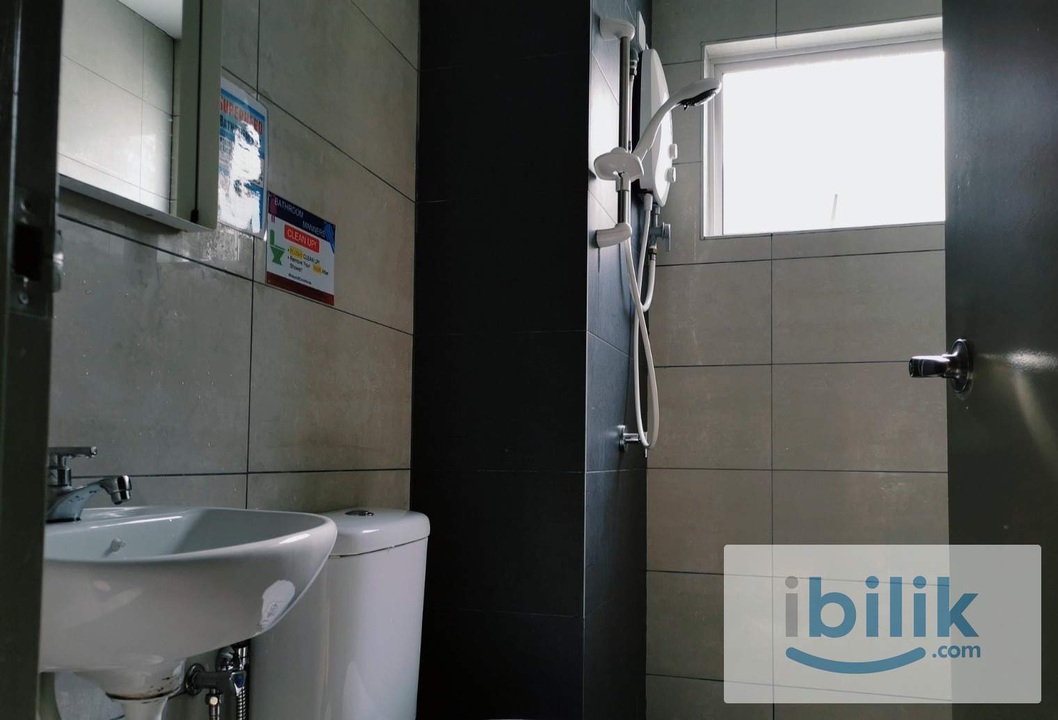 Female Single Room Available At Puncak 7 Residences Seksyen 7 Shah Alam - Image 4