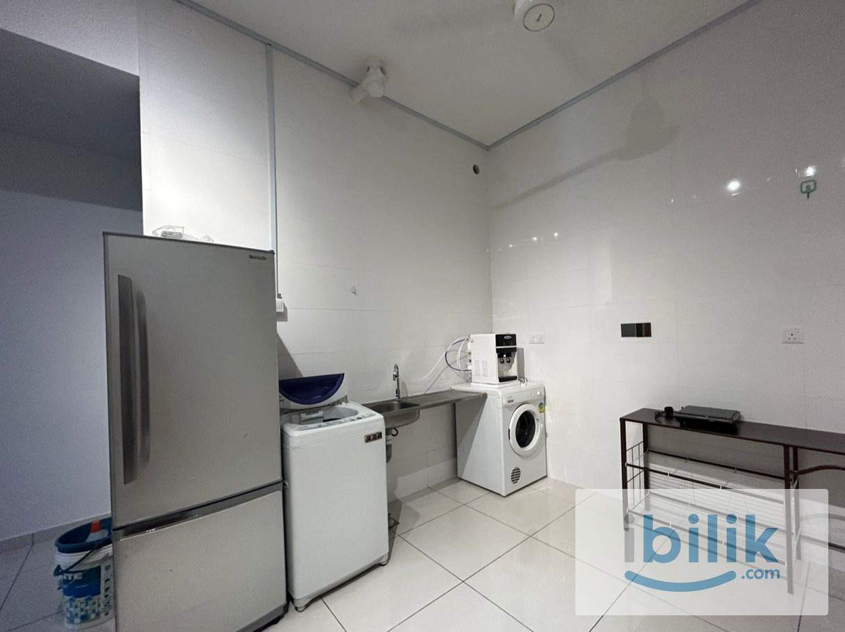 Female Middle Room Available At The Annex@Medan Connaught Cheras - Image 4