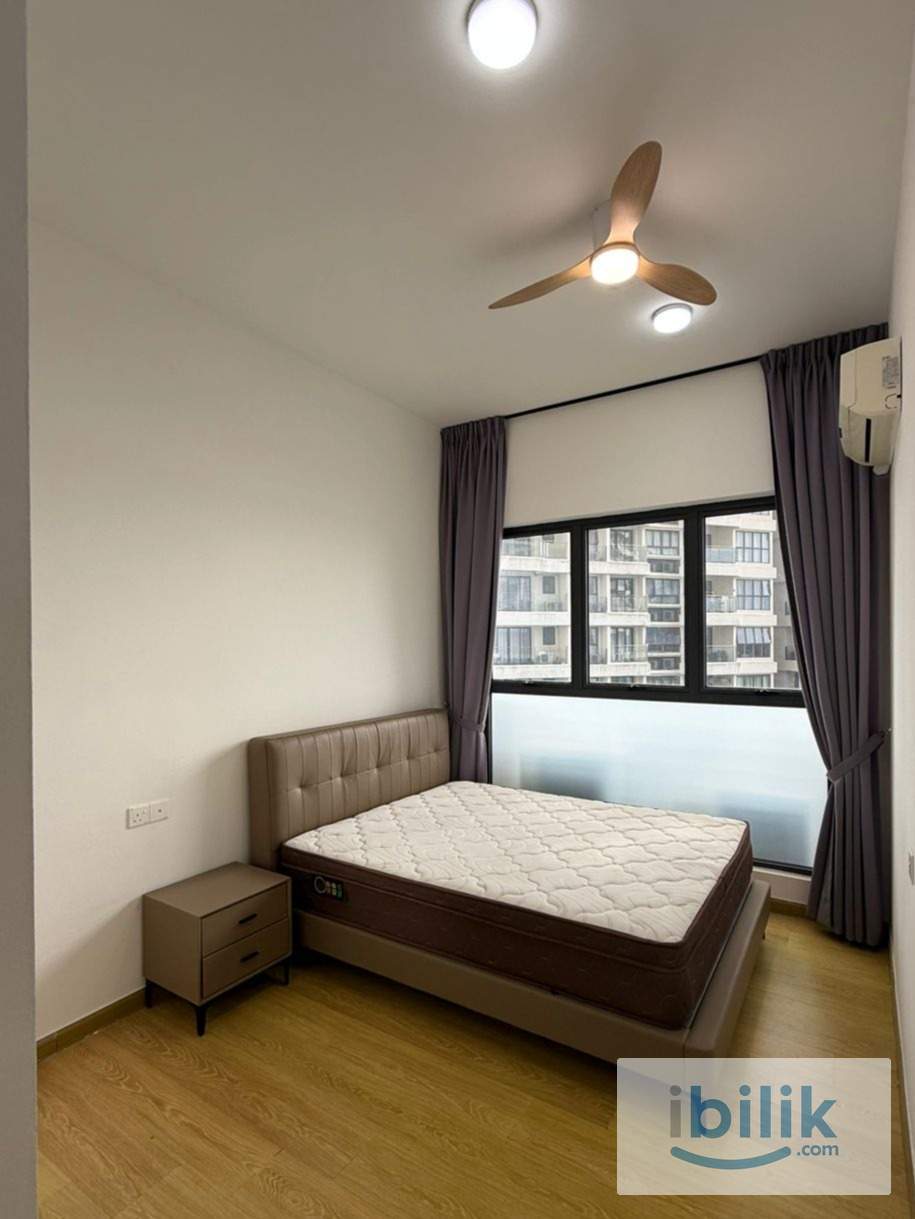 COUNTRY GARDEN DANGA BAY ROOM FOR RENT NEARBY CIQ - Image 1