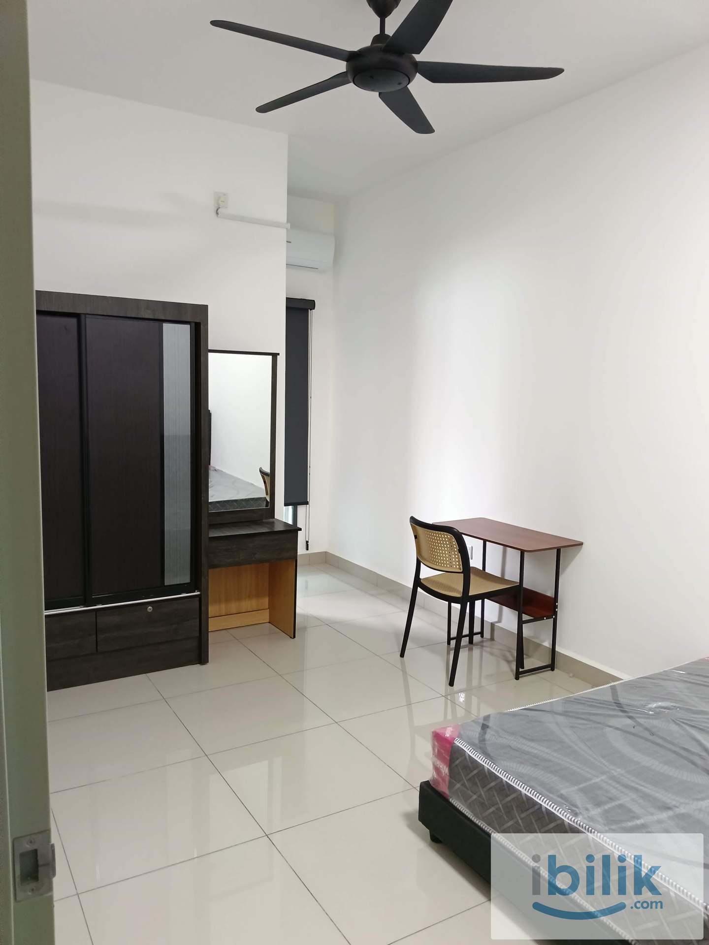 Ayera Residences room for rent - Image 1