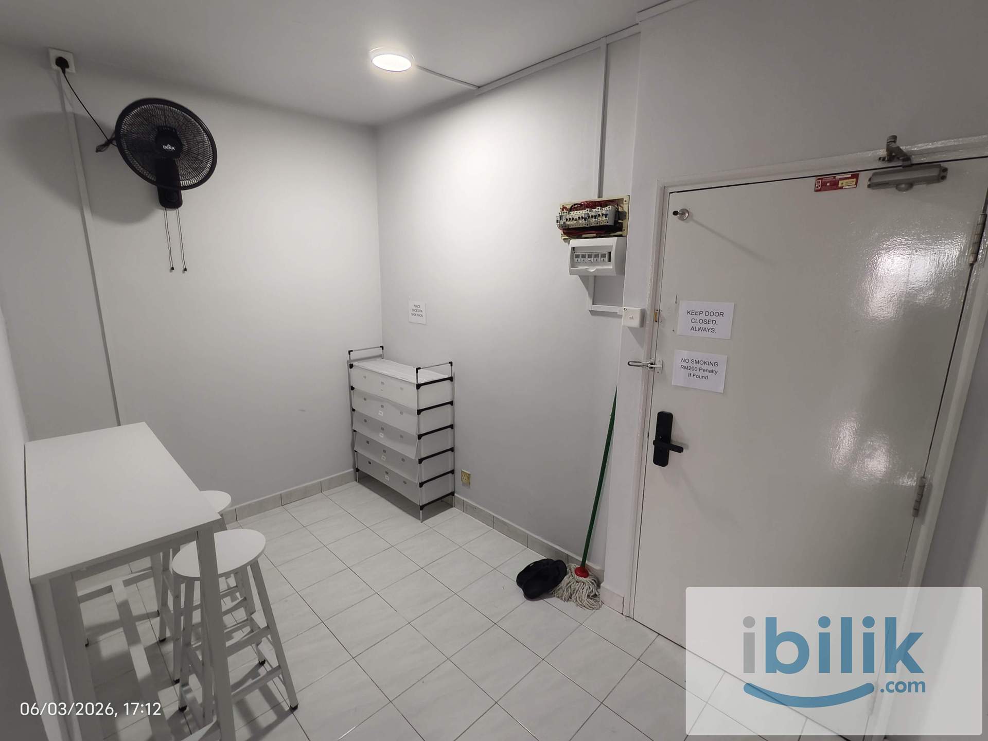 [Female unit] Middle Room(Fully Furnished) at Puncak Damansara, Bandar Utama. - Image 9