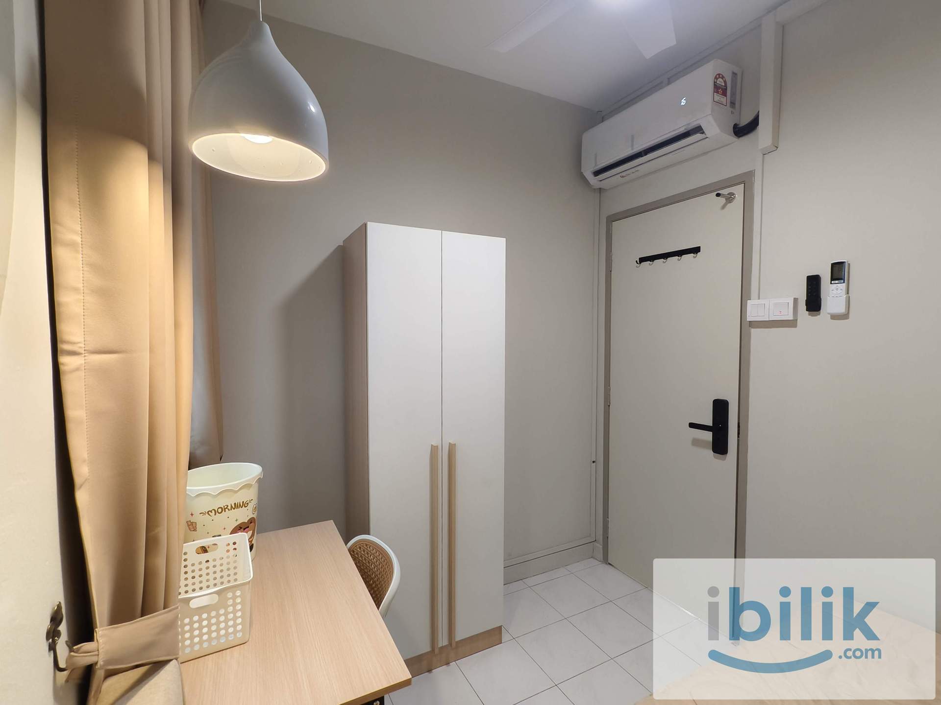 Single Room(Fully Furnished) - Unit with 3 Rooms ONLY!! (Low Density unit) at D'Aman Crimson, Ara Damansara - Image 2