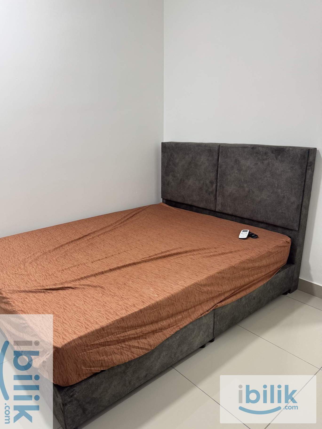 Master bedroom for rent at Old klang road/Petaling Jaya  - Image 1